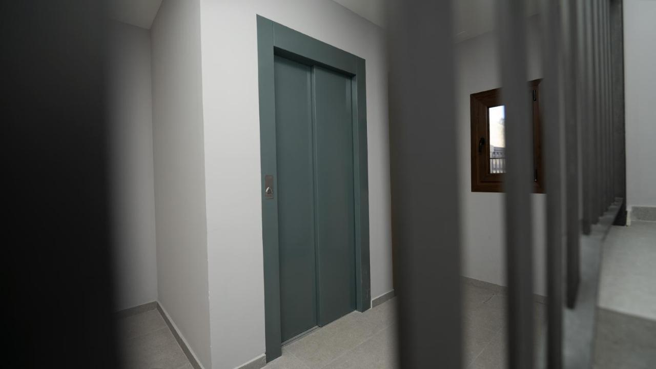 Apartamentos Puerta De Occidente Cornellana Екстериор снимка